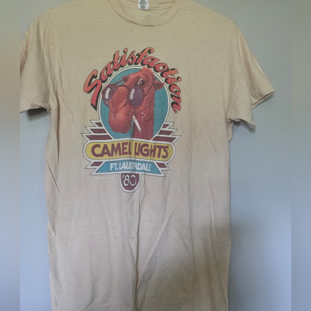 Vintage 1980 Camel Lights Graphic T-Shirt Size MED, MADE IN USA